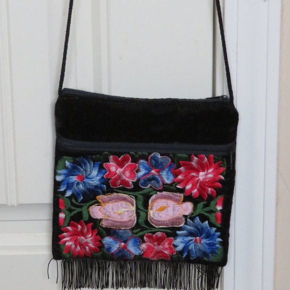 Unbranded Handbags - Black Velvet Embroidered Crossbody Bag (54J)